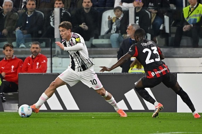 郭艾伦时隔325天重返CBA赛场（郭艾伦阔别325天再度登上CBA赛场）