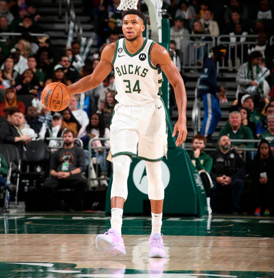 米体：巴洛特利的酒驾指控已撤销，但他还是会从事志愿工作（米兰体育报：巴洛特利酒驾案撤销，仍将继续参与志愿服务）