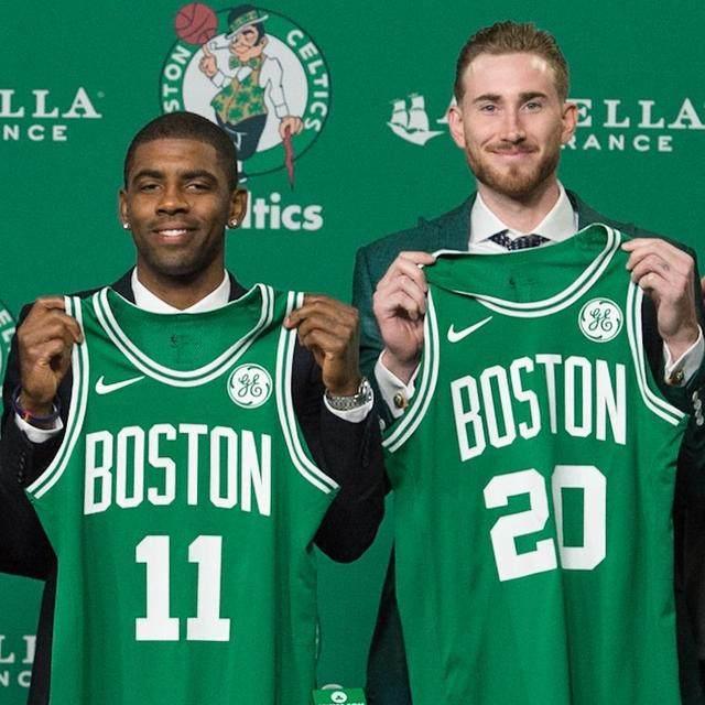 卡萨诺盛赞劳塔罗：他已经4年没去休假了，批评他的人真无知（卡萨诺力挺劳塔罗：已连续四年未度假，批评他的人太无知）