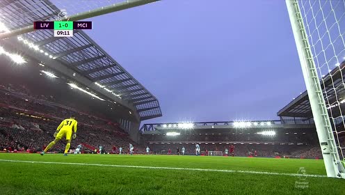 每体：拉菲尼亚是巴萨非卖品，个人目标赢得欧冠和2026年世界杯（每体：巴萨不出售拉菲尼亚，他剑指欧冠与2026年世界杯冠军）