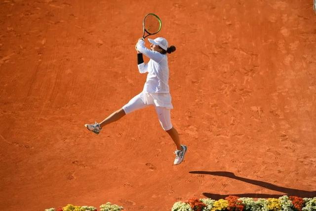 定义了自己 定义了自己