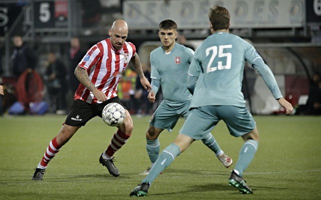 虽然他不是 虽然他不是